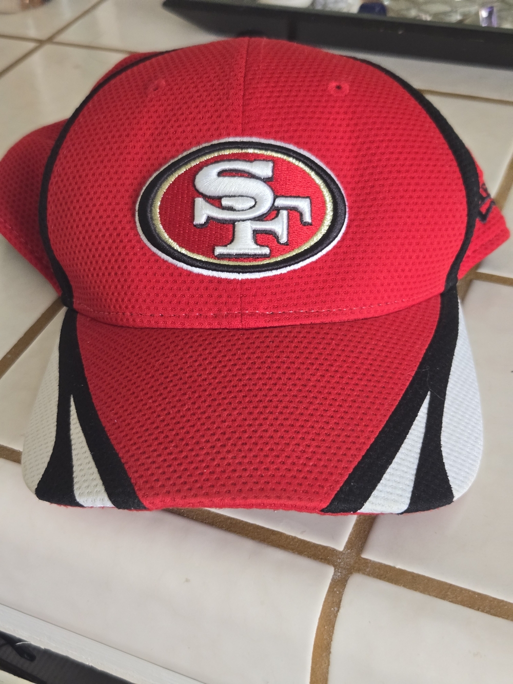 New Era San Francisco 49ers Red Black White Mesh Cap